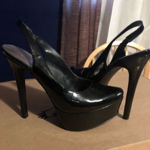 Jessica Simpson sling back